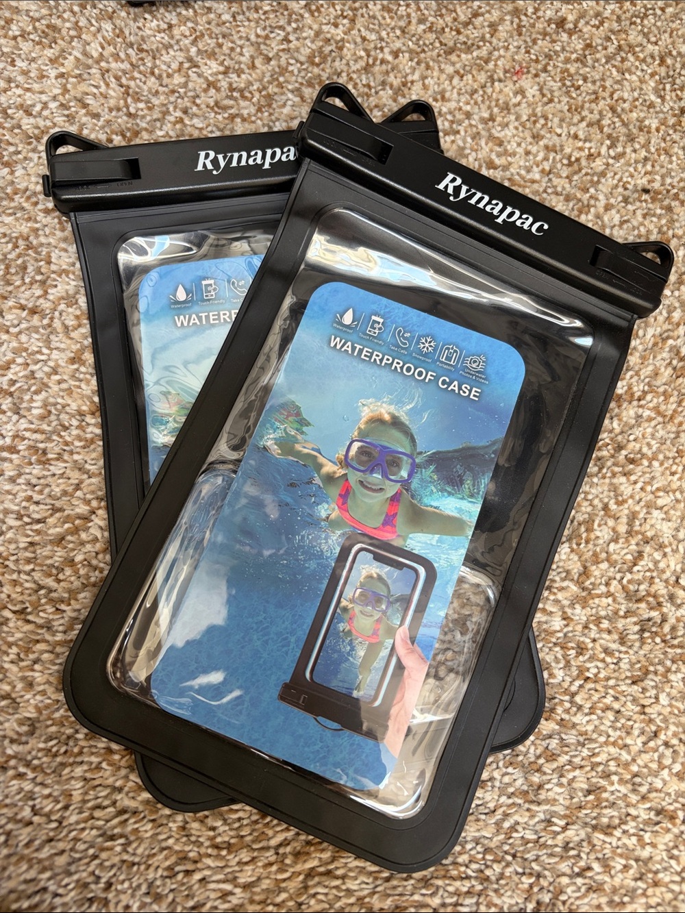 Black Waterproof Phone Case – Universal Submersible Pouch